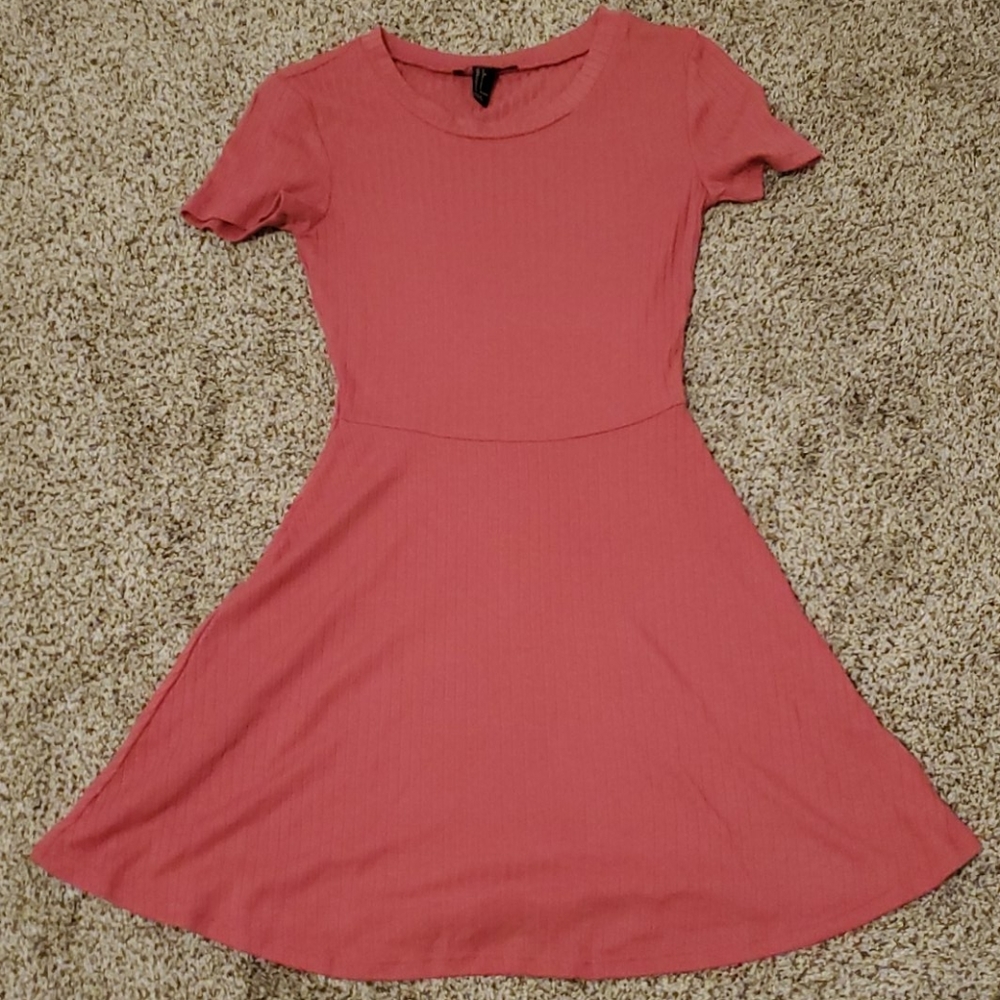 Forever 21 Pink Dress
